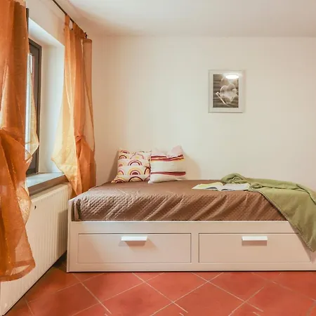 Hébergement de vacances Casa Lukezovi